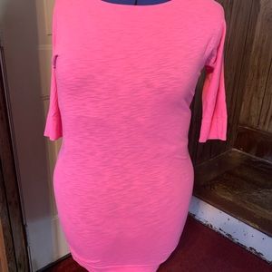 Lilly Pulitzer Hot pink stretch shirt
